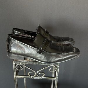 Black men’s Kenneth Cole Reaction slide on dress shoes size 11